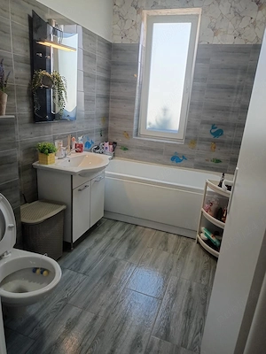 Închiriez apartament cu  2  camere  - imagine 8