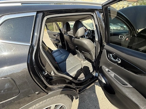 Vând Nissan Qashqai J11 din anul 2016 model TEKNA , motor 1,5 diesel, cutie automata, 322000 kM - imagine 5
