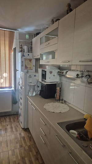 Apartament 3 camere - imagine 4