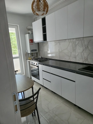 Garsoniera noua Militari Residence centrala proprie si parcare - imagine 5