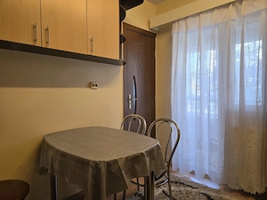 Închiriez apartament 2 camere - imagine 4