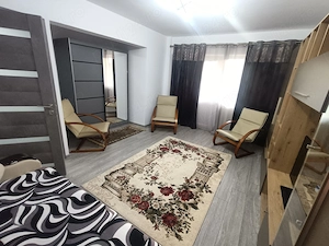 Proprietar | Apartament 2 camere, 2 balcoane | Central, vis- -vis de Episcopia Râmnicului | Renovat  - imagine 6