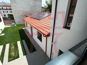 Casa Platinia Parcul Mare curte 500mp rezidential sau birou panouri 6k