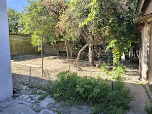 Vand casa cu teren, Piata Chiliei, Constanta, deschidere la doua strazi! - imagine 2