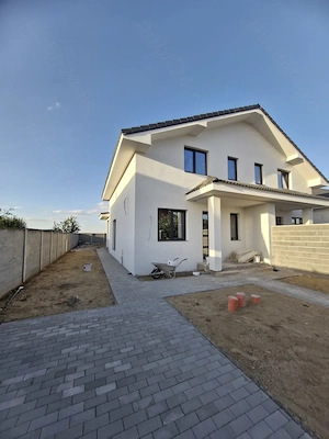 Duplex Sanandrei, Timis - imagine 2