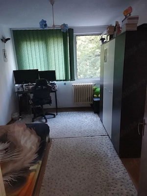 Proprietar, vand  apartament cu parcare chiar lângă scara blocului - imagine 6