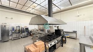 Vand spatiu comercial in Reghin ultracentral cu suprafata utila 1863 mp - imagine 13