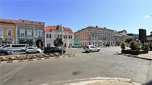 Vand spatiu comercial in Reghin ultracentral cu suprafata utila 1863 mp - imagine 5
