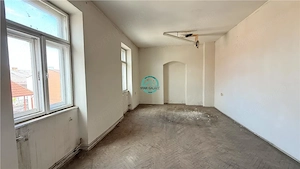 Vand spatiu comercial in Reghin ultracentral cu suprafata utila 1863 mp - imagine 18