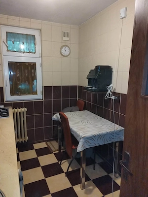 Proprietar, vand  apartament cu parcare chiar lângă scara blocului - imagine 7