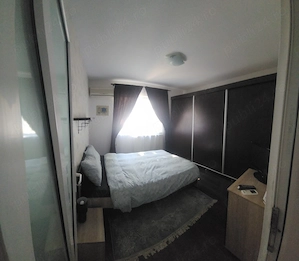 Inchiriez apart 2 camere Ploiești, strada Cameliei et 3 4 cu centrala proprie si AC - imagine 5