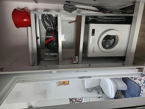 Inchiriez apart 2 camere Ploiești, strada Cameliei et 3 4 cu centrala proprie si AC - imagine 7