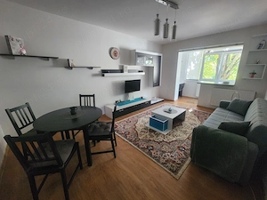 Inchiriez apart 2 camere Ploiești, strada Cameliei et 3 4 cu centrala proprie si AC - imagine 4