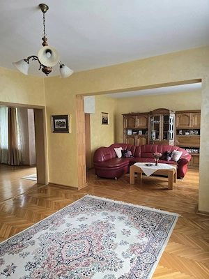 Casă în centrul municipiului Alba Iulia  - imagine 4