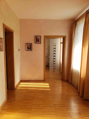 Casă în centrul municipiului Alba Iulia  - imagine 3