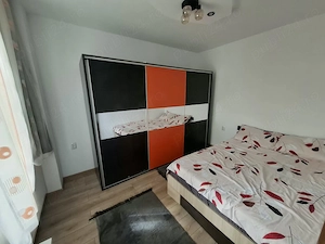 Zona str. Transilvaniei (Terenul de Atletism)   ap. 3 camere, 2 balcoane, etaj 3, decomandat - imagine 7