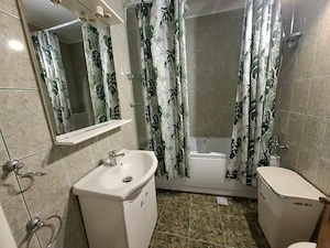 Zona str. Transilvaniei (Terenul de Atletism)   ap. 3 camere, 2 balcoane, etaj 3, decomandat - imagine 10
