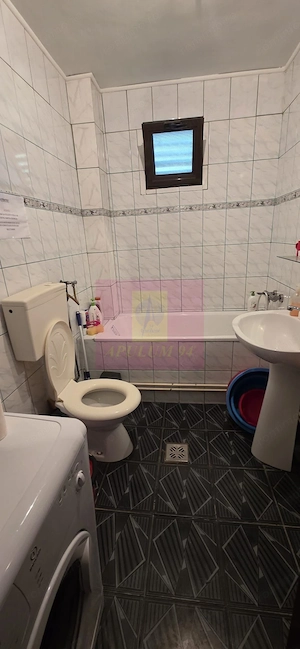 Vila de vanzare cu 4 camere in Beaza, cu dormitor la parter - imagine 17