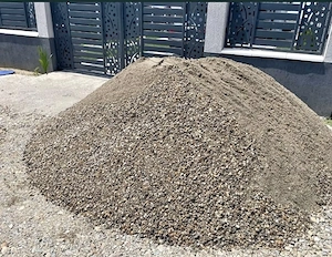 Vând agregate de balastieră 