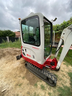 Takeuchi TB216 2018 - 16500 +TVA - imagine 2