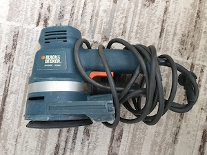 Slefuitor Cu Excentric Black And Decker KA190E 330W Made In England