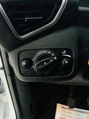 Ford Kuga - imagine 12