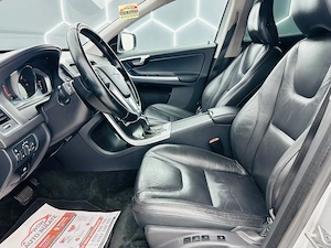 Volvo XC60 - imagine 16