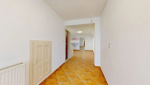 Spațiu comercial de 82mp de închiriat în zona Central - imagine 3