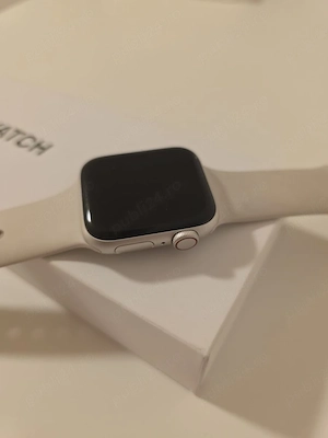 Apple Watch SE (Gen 2) 40mm