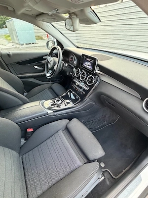 Mercedes-Benz GLC 350e Plug-in Hybrid 7G-TRONIC PLUS 4MATIC - imagine 7