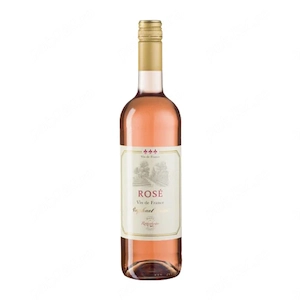 Vând vin roze și roșu 