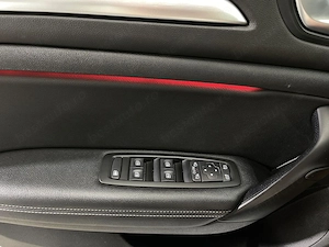 Renault Megane - imagine 20