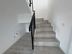 Finalizata!!!Casa single,P+1,4 camere,2 bai,beci,view, zona exclusivista! - imagine 5