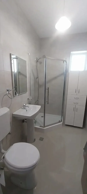 Inchiriez apartament două camere - imagine 6