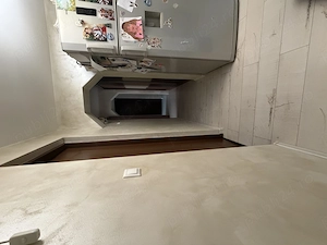 Apartament trei camere et 2 Focșani centru  - imagine 2