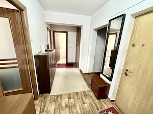 Apartament 3 camere, 63 mp, zona Cetate - imagine 3