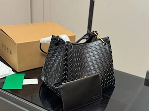 Bottega Veneta  geantă de damă, piele naturală