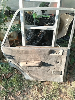 Usi, bord și bară DACIA 1310 - imagine 8