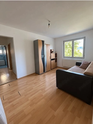 Apartament 3 camere 48 mp centrala proprie zona Aeroport
