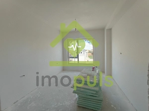 Casa cu garaj, 4 dormitoare, Mosnita Noua - imagine 11