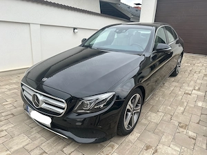 Mercedes-Benz E 220 d Aut. Mașina Personală  - imagine 3