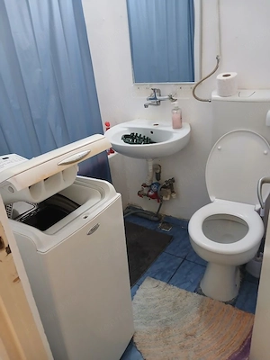 Închiriez apartament o camera