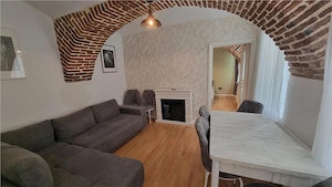 Apartament de 2 camere zona Centrul Istoric