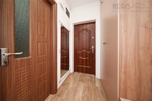 Apartament de vanzare 2 camere 2 bai | Isaran Coresi - imagine 14