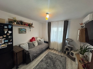 Apartament 2 camere Valenii de Munte etaj 2 4. AC, Parcare, Renovat - imagine 2