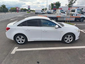 Chevrolet Cruze 2.0 D - imagine 4