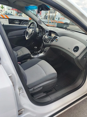 Chevrolet Cruze 2.0 D - imagine 6