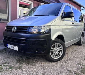 Volkswagen Caravelle 2015