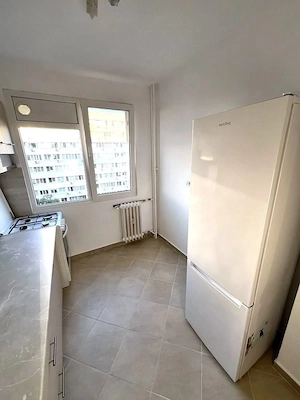 🚇 Închiriez Apartament cu 2 camere, 2 min metrou Dristor 2, renovat, etaj 7/10 - imagine 4