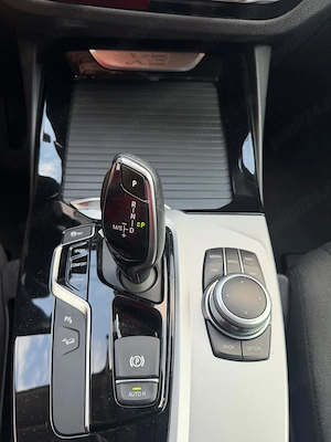 Proprietar, vand Bmw X3 - 2.0 i - XDRIVE   184 CP, din anul 2018. Stare foarte bună - imagine 4